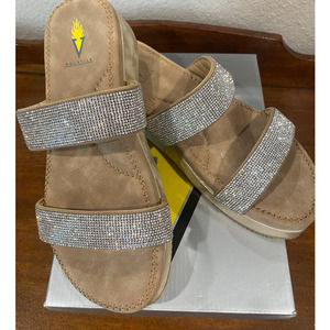 WOMANS SPARKLE WEDGE SANDAL
